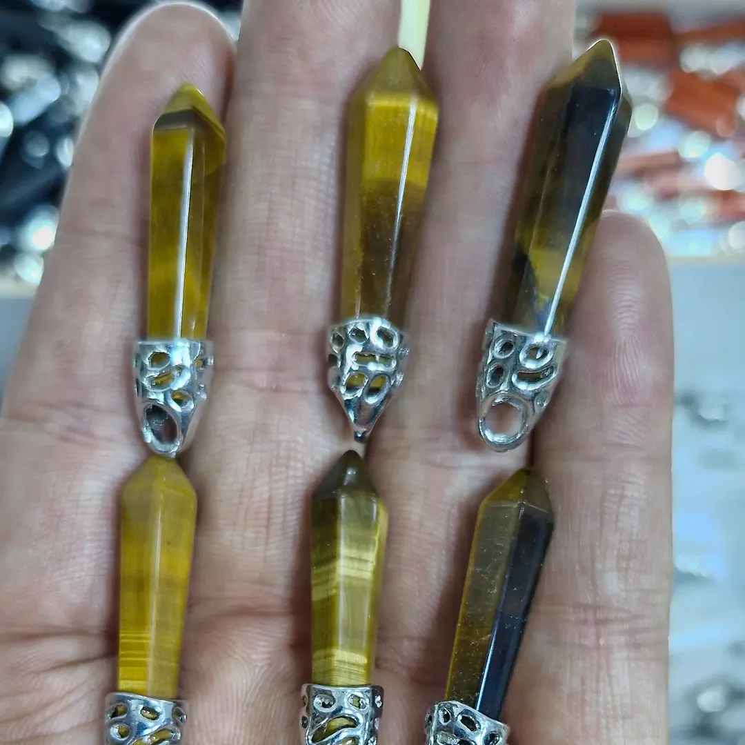 آویز منشوری